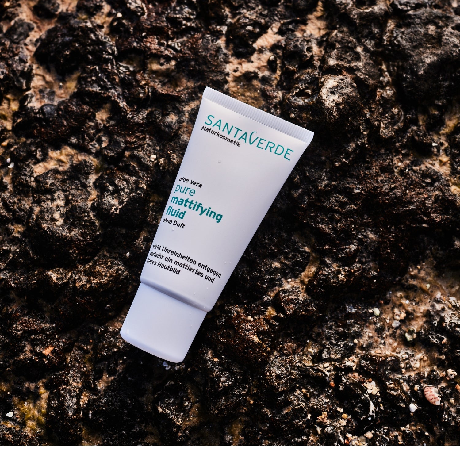Santaverde Pure Mattifying Fluid – natürliches Pflegefluid zur Mattierung und Balance unreiner, empfindlicher Haut